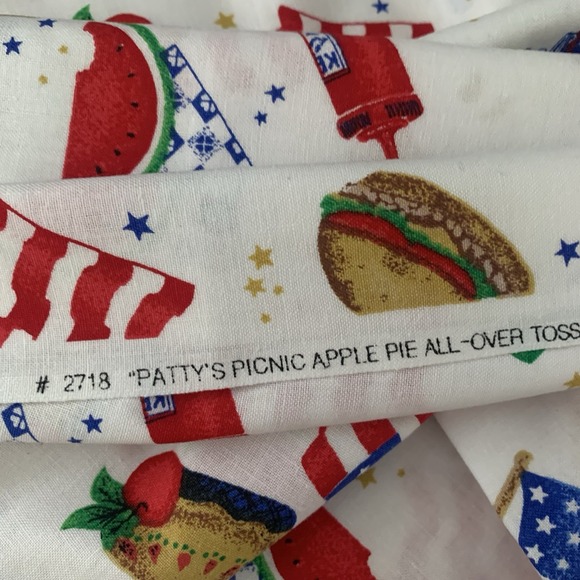 Vintage Daisy‎ Kingdom Summer 4th July Patti's Picnic Apple Pie 3+ Yds - Picture 4 of 5